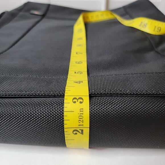 Victorinox Messenger Courier Bag with Matching Cord/Power Supply Tote Bag - Picture 10 of 10